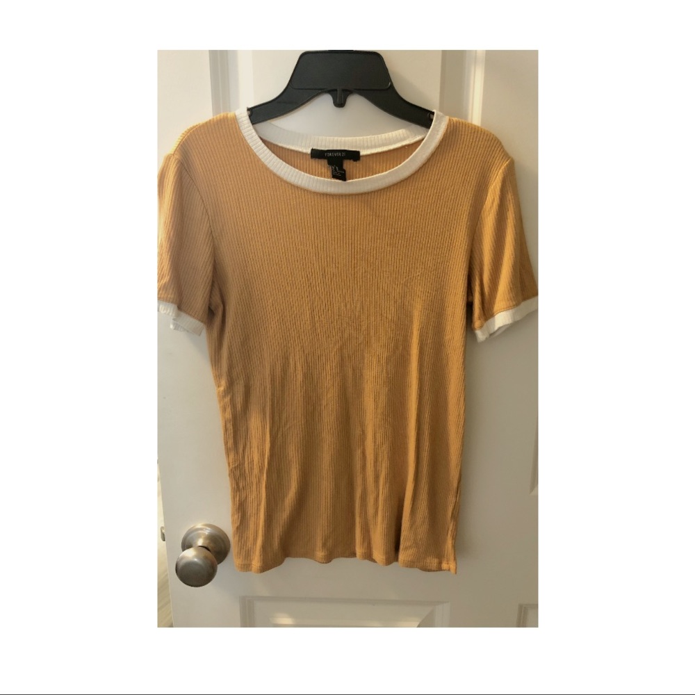 Forever 21 T-shirt